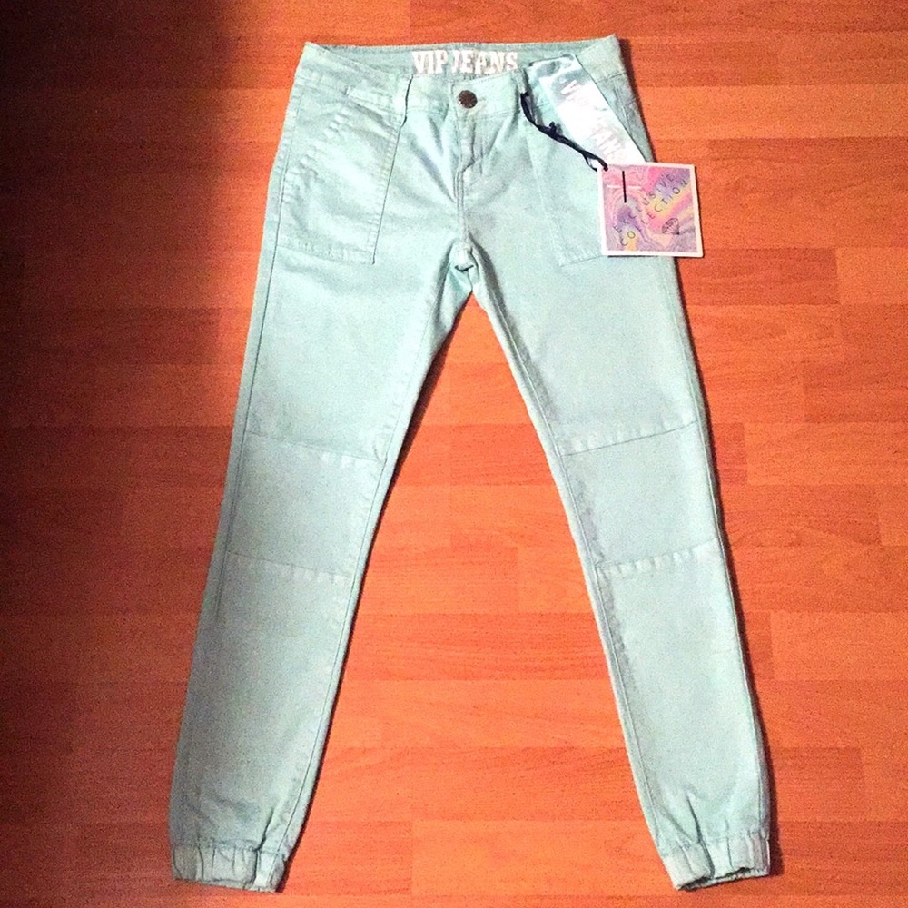 VIP Jeans- Mint Gathered Ankle Jeans